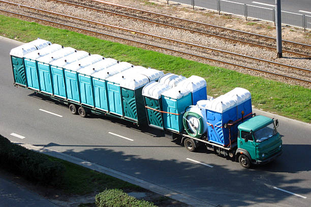 Best Construction site porta potty rental  in English Creek, NJ